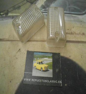PI258 PI4 JUEGO TULIPAS PILOTO RECTANGULAR LUZ POSICION COLOR BLANCO CAMION AUTOBUS REMOLQUE CARAVANA TRACTOR MEDIDA 80x50x27mm 