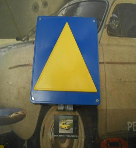 PI306 PI4 TRIANGULO LUMINOSO SEÑALIZACION REMOLQUE CAMION CLASICO PEGASO BARREIROS DAF EBRO