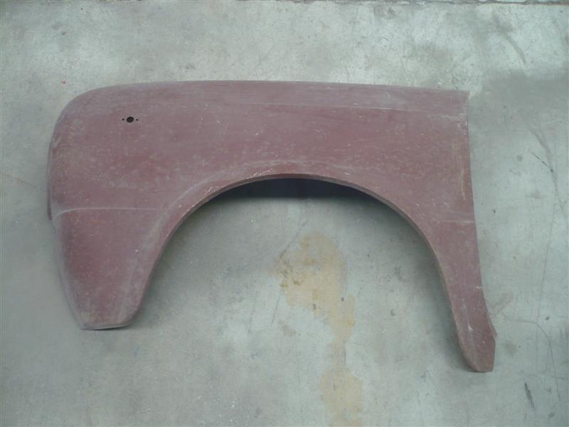 ALETA DELANTERA IZQUIERDA SEAT 850 ORIGINAL SEAT