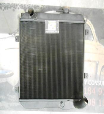 PR600 01 RADIADOR MOTOR SEAT 124, 1430 COBRE 410x350x40 mm MARCA PUMA CHAUSSON