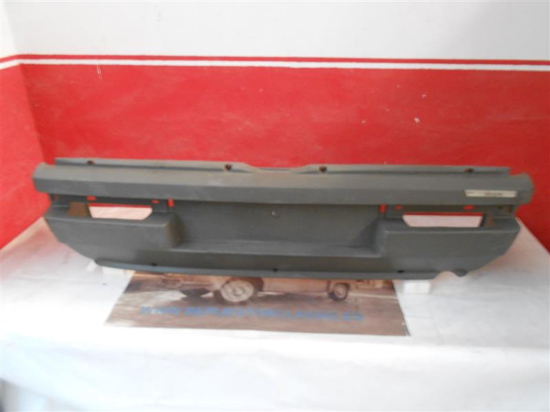J17-2 PARAGOLPES TRASERO SEAT RITMO COLOR GRIS