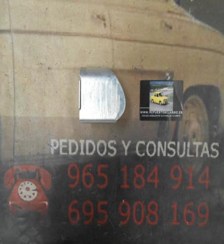 SP02 SOPORTE DISTANCIADOR PARAGOLPES REDONDO SEAT 600
