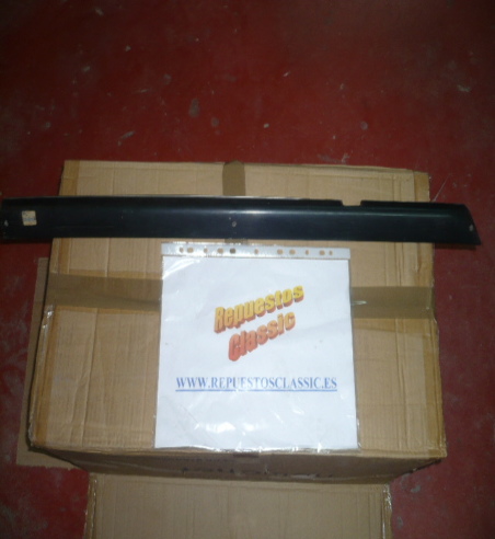 P1500 AC52192000 MOLDURA SOBREPUERTA TRASERA DERECHA SEAT 1400 C