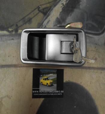 MAN188 MANETA EXTERIOR DELANTERA IZQUIERDA SEAT 132, 1200 METALICO MATE CON LLAVE