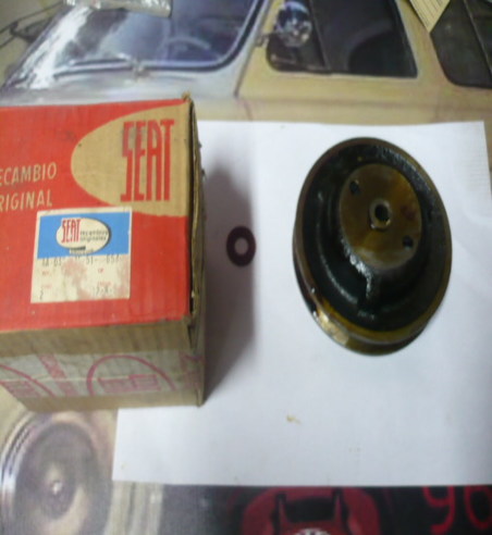 POLEA BOMBA DE AGUA SEAT 1400