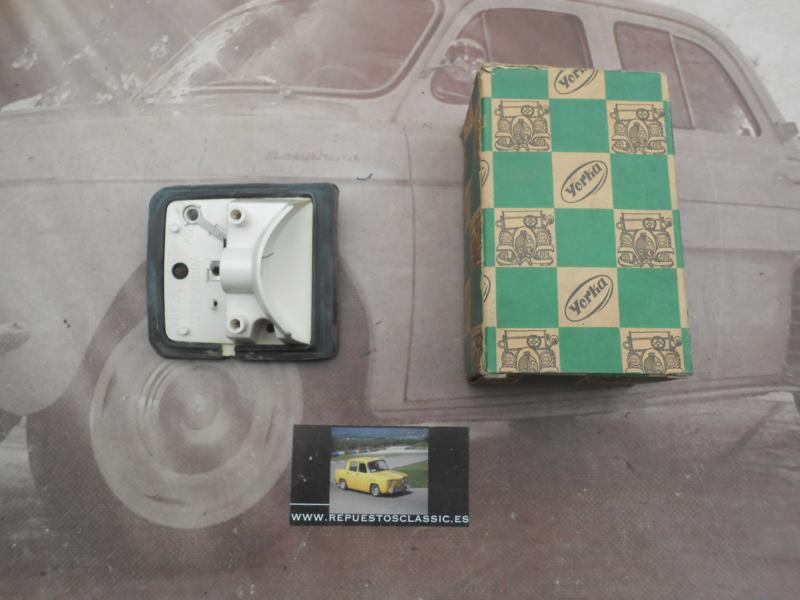 IRE94 BASE PORTALAMPARAS PILOTO MATRICULA IZQUIERDO SIN LUZ DE MARCHA ATRAS RENAULT 4F, 5, 6, 12 FAMILIAR YORKA