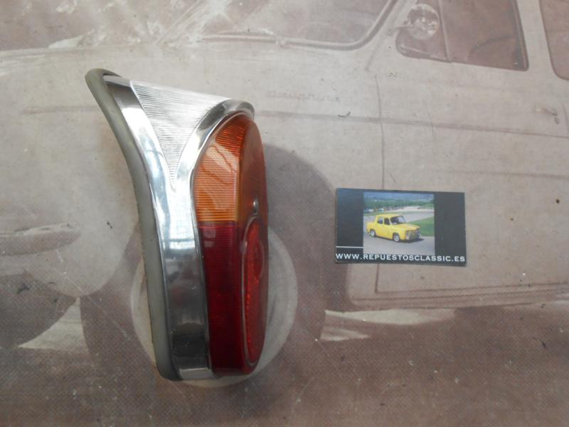 115P8 PILOTO TRASERO IZQUIERDO MICROCOCHE GOGGO - GOGGOMOBIL T LIMUSINA HELLA K13281 ( PEQUEÑO DEFECTO POR ALMACENAJE )