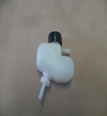 BF04 DEPOSITO LIQUIDO FRENOS SEAT 850, 133