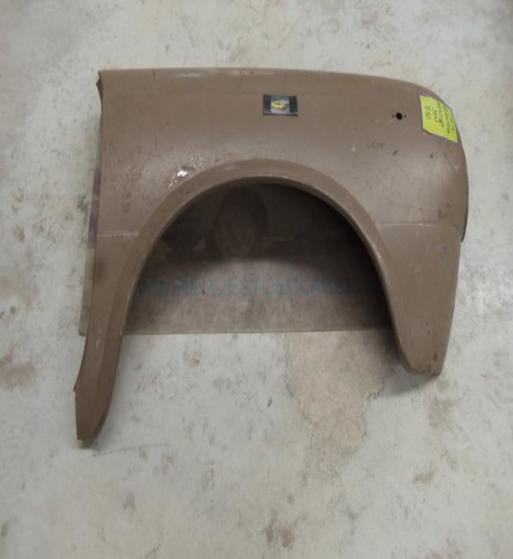 J5-5 ALETA DELANTERA DERECHA SEAT 850 ORIGINAL SEAT