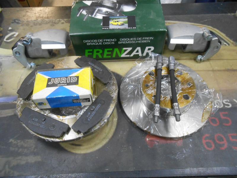 FZ07 OFERTA KIT COMPLETO FRENOS TRASEROS SEAT 124, 1430, 131, 132. DISCOS, PASTILLAS, LATIGUILLOS Y PINZAS DE FRENO.