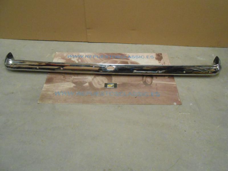 PAR108 PARAGOLPES TRASERO, REAR BUMPER FORD CAPRI MKI, ORIGINAL FORD CON UNA LUZ MATRICULA