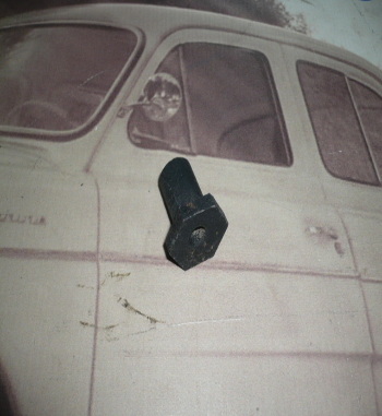 ESCÉNTRICA REGLAJE BRAZO SUSPENSION INFERIOR RENAULT 8, 10, ALPI