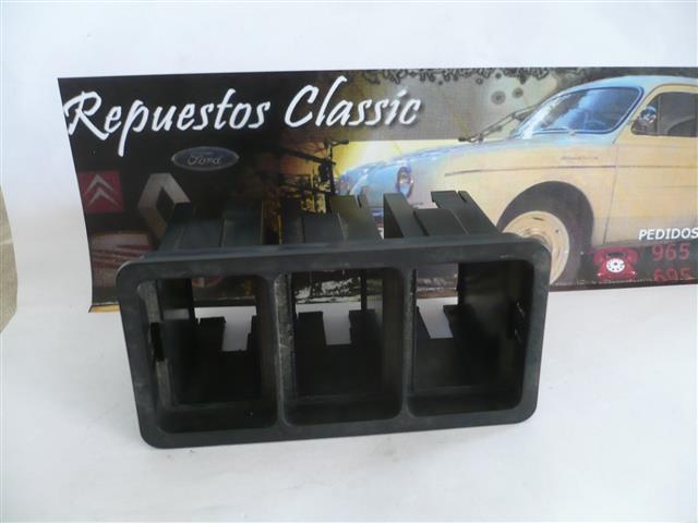 C05 6496 ALOJAMIENTO BOTONERA TRIPLE SEAT RONDA