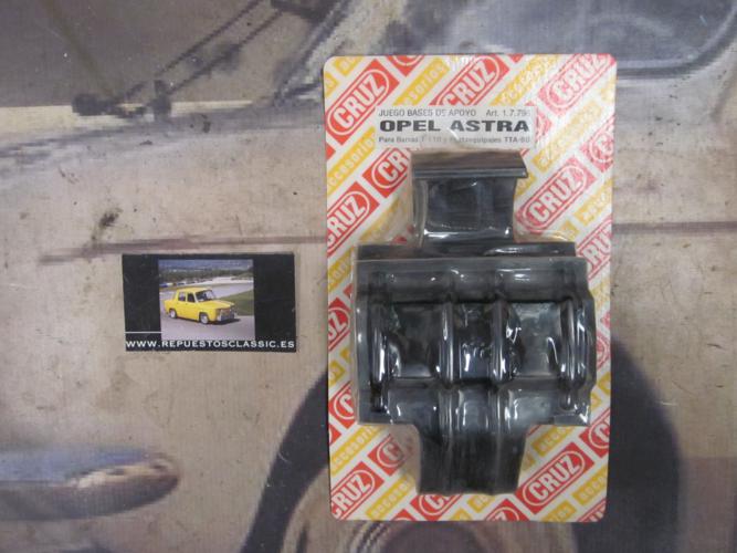 BAC36 17796 SOPORTES BASES DE APOYO PARA BACA-BARRAS DE TECHO CRUZ, OPEL ASTRA (PARA BARRAS T-110)