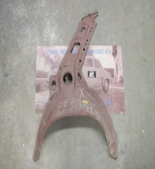 PAT02 PASO RUEDA TRASERO IZQUIERDO CON MONTANTE ORIGINAL SEAT 124, 1430