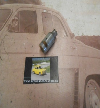 RR53 CASQUILLO PIÑON CUENTAKILOMETROS CAJAS RENAULT 23 mm