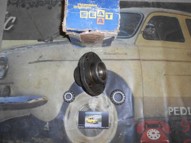 BUJ30 BUJE RUEDA DELANTERO ORIGINAL SEAT 600 Y 850 CON RODAMIENTOS
