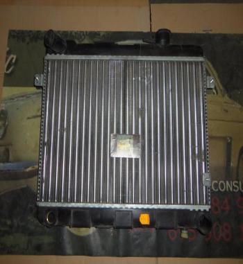 RAM190*P7  883762 VALEO ORIGEN  RADIADOR MOTOR SEAT 131 MOTOR 1,600 , 2000  (MEDIDAS 295X480X36MM) ALUMINIO PLASTICO