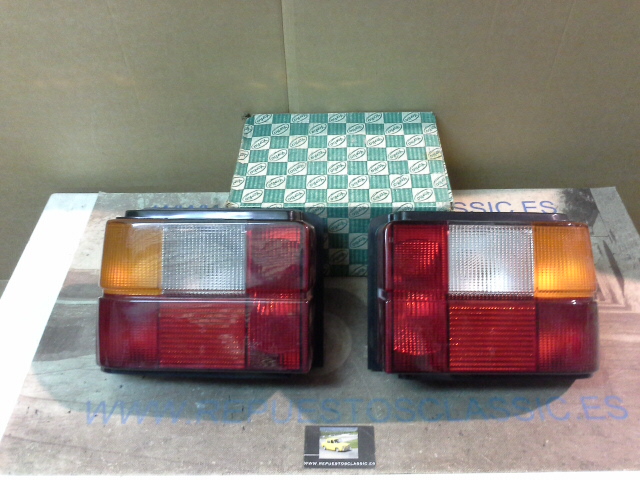 IC230P6 JUEGO TULIPAS PILOTOS TRASEROS CITROEN BX ->89