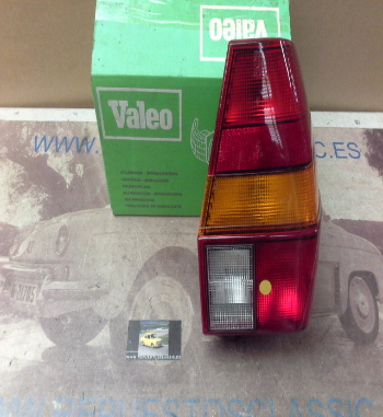 ISE771 P12 PILOTO TRASERO DERECHO VOLKSWAGEN PASSAT (32B) 80->88, VALEO 084801