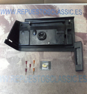 IFi37 PORTALAMPARAS PILOTO TRASERO DERECHO FIAT RITMO ABARTH CON TAPA LUZ MATRICULA Y TORNILLOS