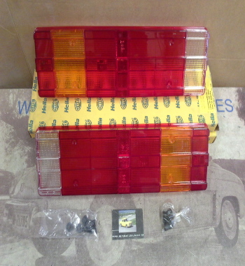 H453P4 JUEGO TULIPAS PILOTOS TRASEROS CAMION MERCEDES-BENZ ATEGO 98>04, HELLA 9EL152891001 (92927)