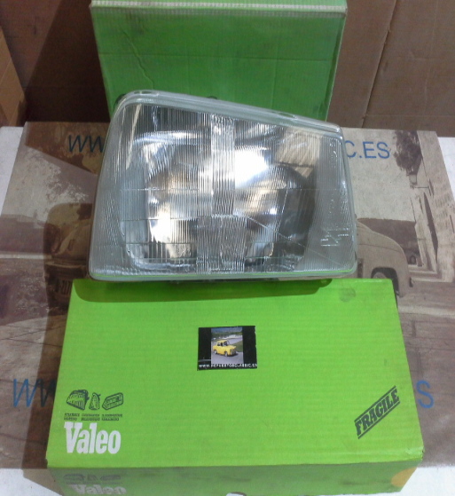 IP139P4 FARO DERECHO DUCELLIER H4 PEUGEOT 505, VALEO 060328