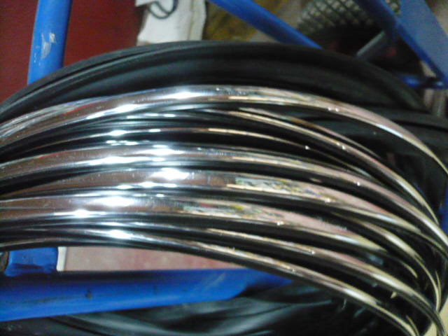 PB701 BISEL CROMADO PARABRISAS Y LUNETA POR METROS RENAULT 5, 7 SEAT 850, 127, 124, 128, 1430