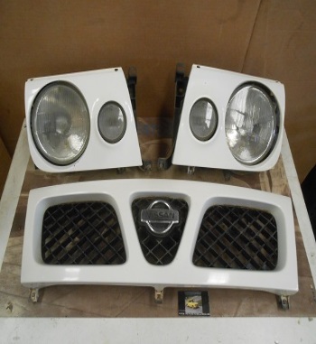 CT03 PARRILLA COMPLETA FAROS, REJILLAS Y SOPORTES NISSAN TERRANO II OCASION