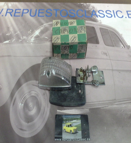 31P10 PILOTO LUZ POSICION UNIVERSAL COLOR BLANCO CAMION AUTOBUS CLASICO CARAVANA REMOLQUE TRACTOR MODELO YORKA 1226000