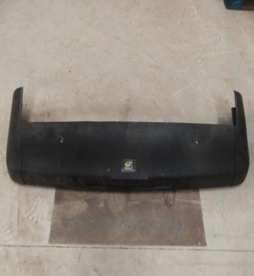 J13-7 PARAGOLPES DELANTERO COMPLETO TALBOT 150 COLOR NEGRO