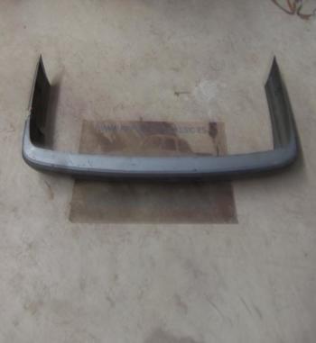 J18-2 PARAGOLPES TRASERO SEAT 132 MODERNO