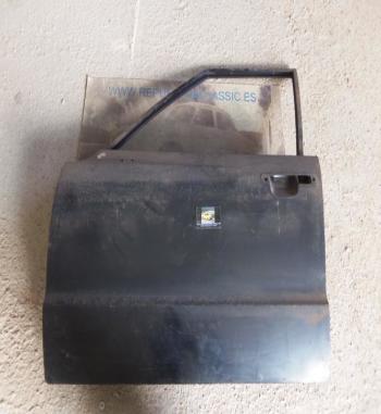 P3-15 PUERTA IZQUIERDA FORD TAUNUS REF 1560465 FORD ORIGINAL