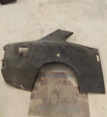 J22-4 ALETA TRASERA DERECHA FORD CORTINA MKIII COUPE REF 6016973 ORIGINAL FORD