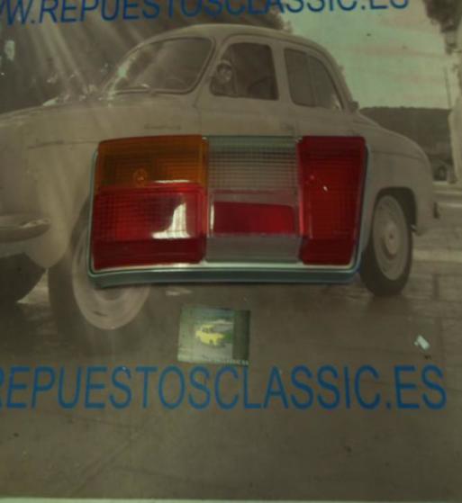 ISI79 TULIPA PILOTO TRASERO IZQUIERDO SIMCA 1200 2ª SERIE MARCO GRIS