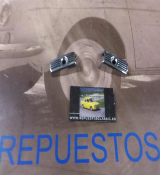 P1500 PAREJA EMBELLECEDORES ASIDERO SEAT 1400, 1500
