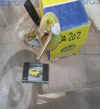 SUA202 AFORADOR RENAULT 4 (A PARTIR 7/80), RENAULT 5 UN TUBO Y UNA CONEXION, ANCLAJE POR CLIP