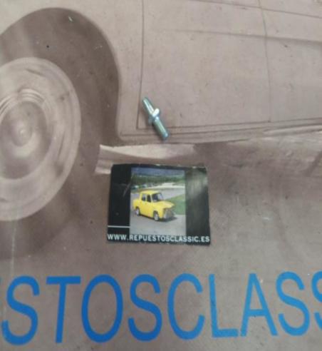 22-27 CENTRADOR RUEDA SEAT 600, 850