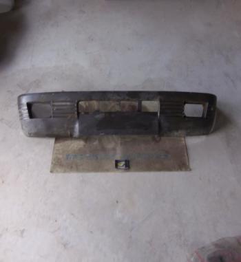 J14-2 PARAGOLPES DELANTERO RENAULT 5 PRIMERA SERIE COLOR NEGRO