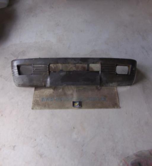J14-2 PARAGOLPES DELANTERO RENAULT 5 PRIMERA SERIE COLOR NEGRO