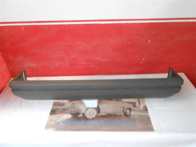 J19-7 PARAGOLPES TRASERO RENAULT 9 SIN MOLDURA