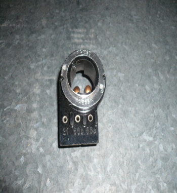 CASQUILLO TIPO BOSCH PARA FARO SEAT 600 N