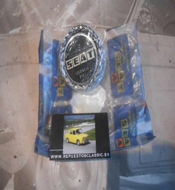 ANA385 ANAGRAMA CAPO DELANTERO SEAT 124 SPORT, 1200 SPORT, 128 ORIGINAL SEAT 72,5 mm