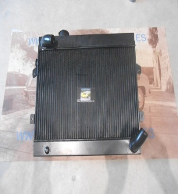 TVRDRS1241800 RADIADOR SOBREDIMENSIONADO SEAT 124 SPORT, ADAPTABLE A SEAT 131, 132 DIESEL MEDIDAS PANEL 480x300x50mm