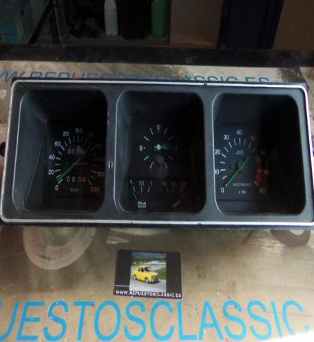 CK12* CUADRO CUENTAKILOMETROS SEAT 131 MOTOR 1,600 200 K/h AGUJAS VERDES