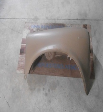 0048 ALETA DELANTERA DERECHA SEAT 600 E, L ORIGINAL SEAT