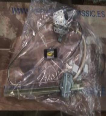 OV02AR P5 ELEVALUNAS ELECTRICO DELANTERO DERECHO OPEL CORSA A >2/93