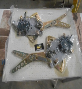 VN27 P6 JUEGO ELEVALUNAS ELECTRICOS DELANTEROS VOLKSWAGEN PASSAT, SANTANA 11/93-10/96