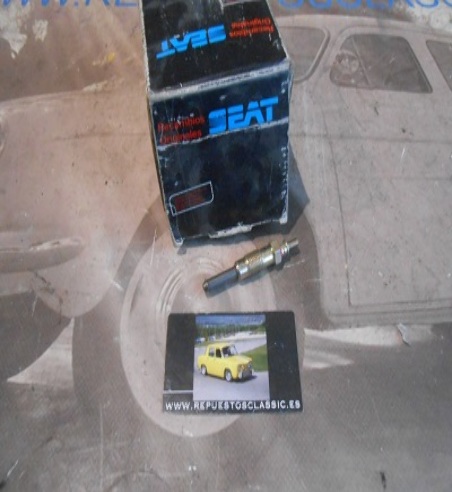 LUCAS CAV DS006 PS2 CALENTADOR SEAT IBIZA, MALAGA, 132, RENAULT 9, 11, 18 Y MAS EQUIVALENCIA BOSCH 0250200056