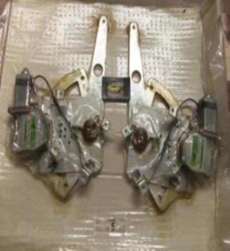 FD04 P3 JUEGO ELEVALUNAS TRASEROS FORD FIESTA 10/95>4/02